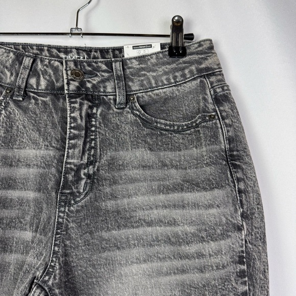 Time and Tru Faded Black Mis Rise Straight Leg Cropped Jeans 6 - Picture 4 of 5